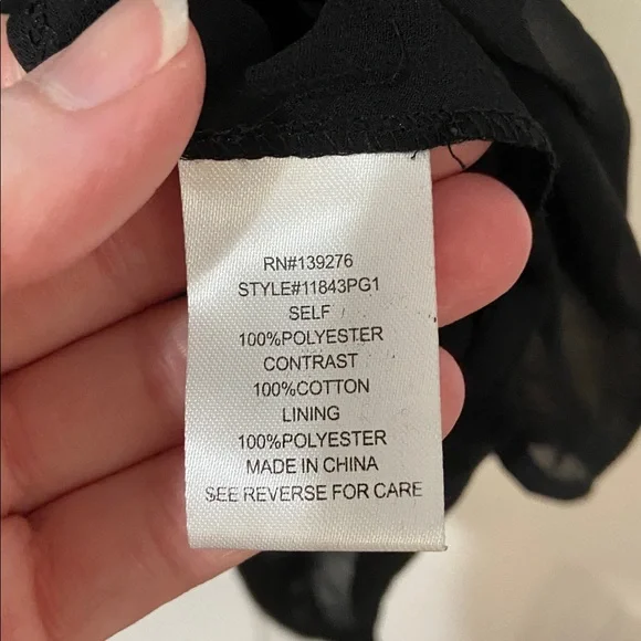 Daniel Rainn crochet sheer top - Picture 5 of 5